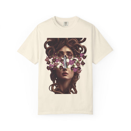 Medusa Graphic T