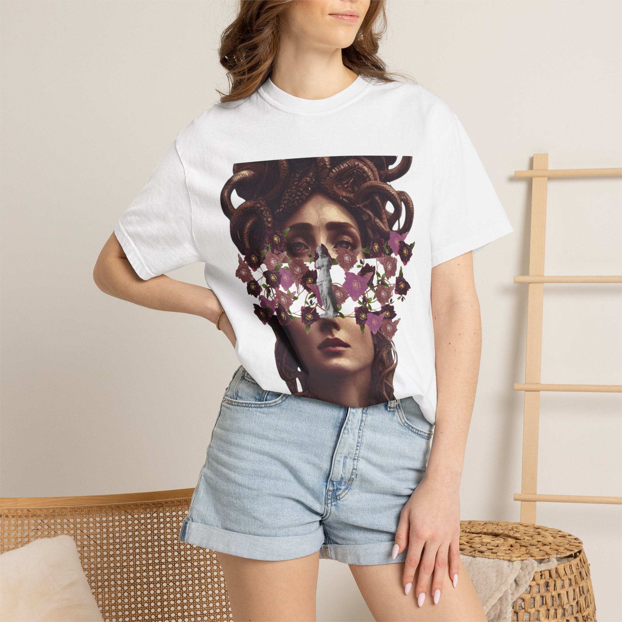 Medusa Graphic T